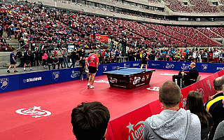 Tenisiści stołowi zagrali na Stadionie Narodowym. Dekorglass wygrał z mistrzem Polski